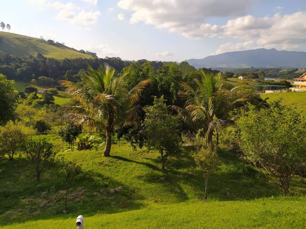 Chácara à venda com 3 quartos, 250m² - Foto 11