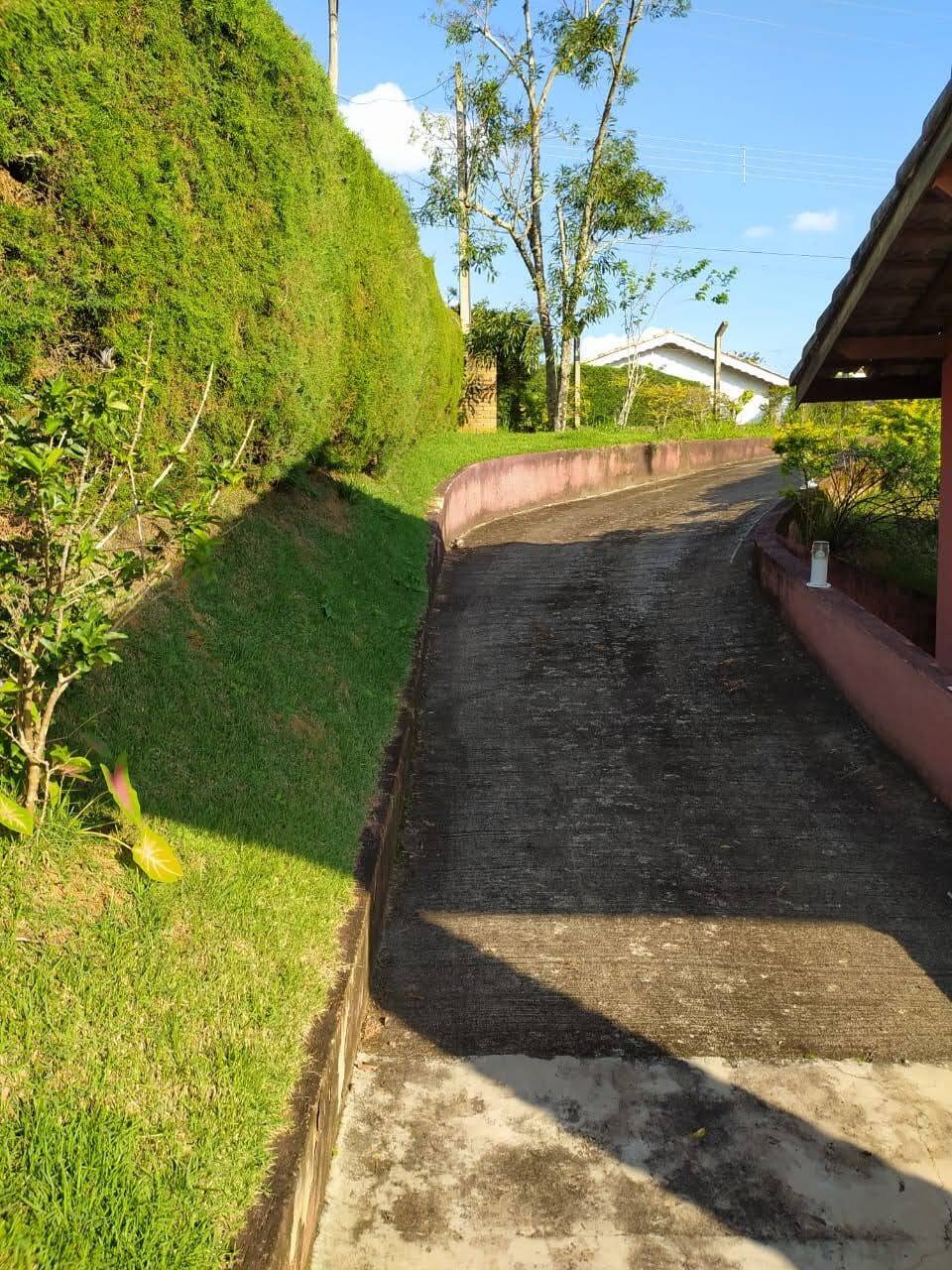 Chácara à venda com 3 quartos, 250m² - Foto 13