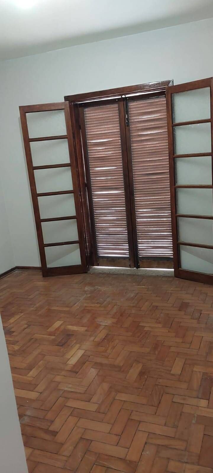 Casa à venda com 3 quartos, 225m² - Foto 11