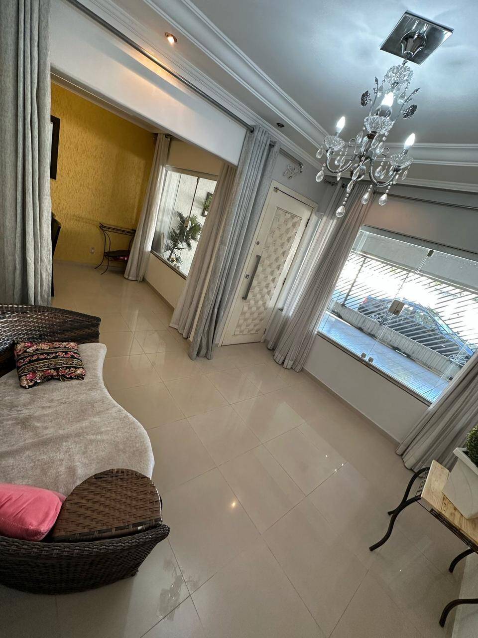 Casa à venda com 5 quartos, 295m² - Foto 3