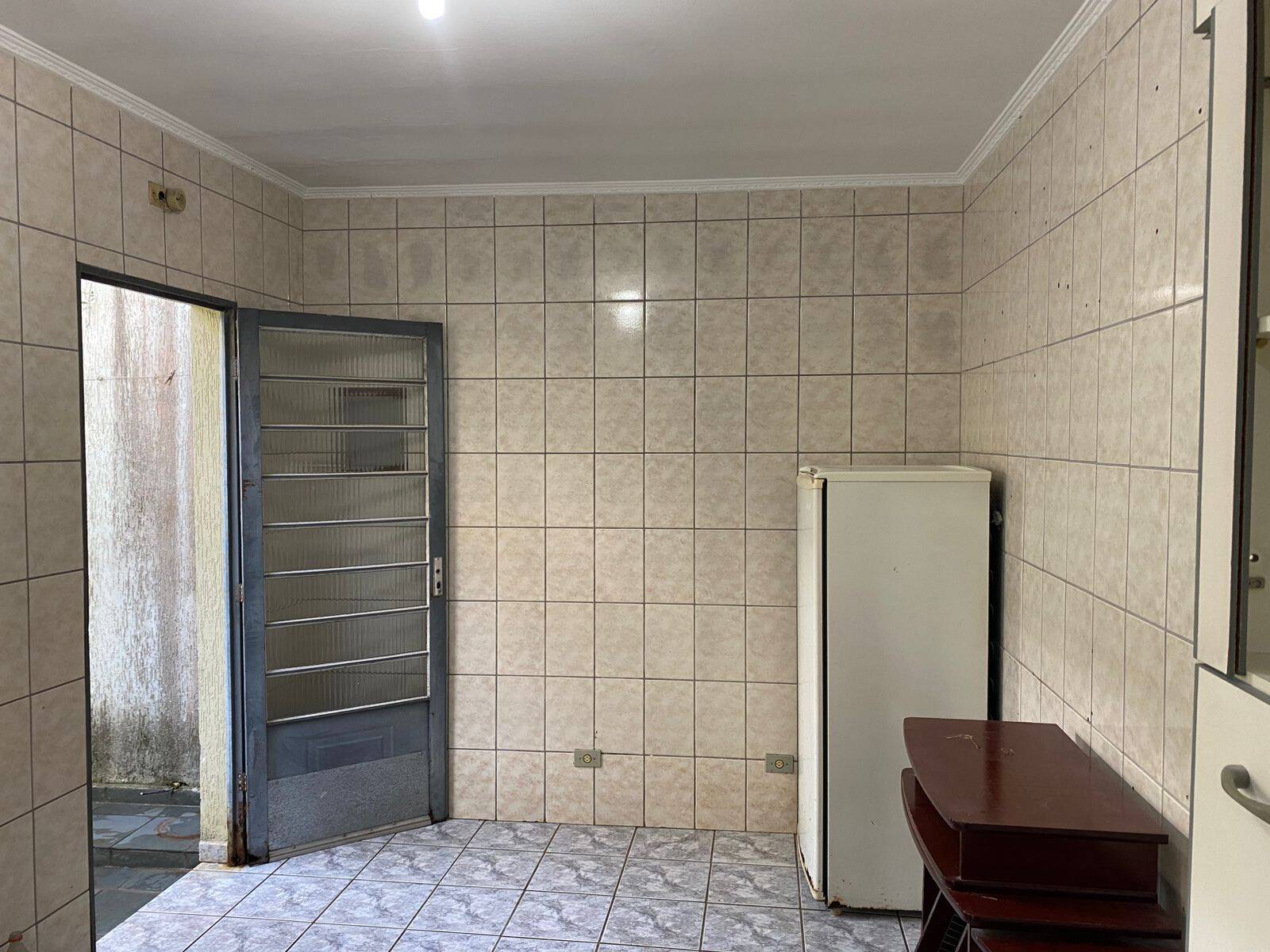 Casa à venda com 2 quartos, 125m² - Foto 24