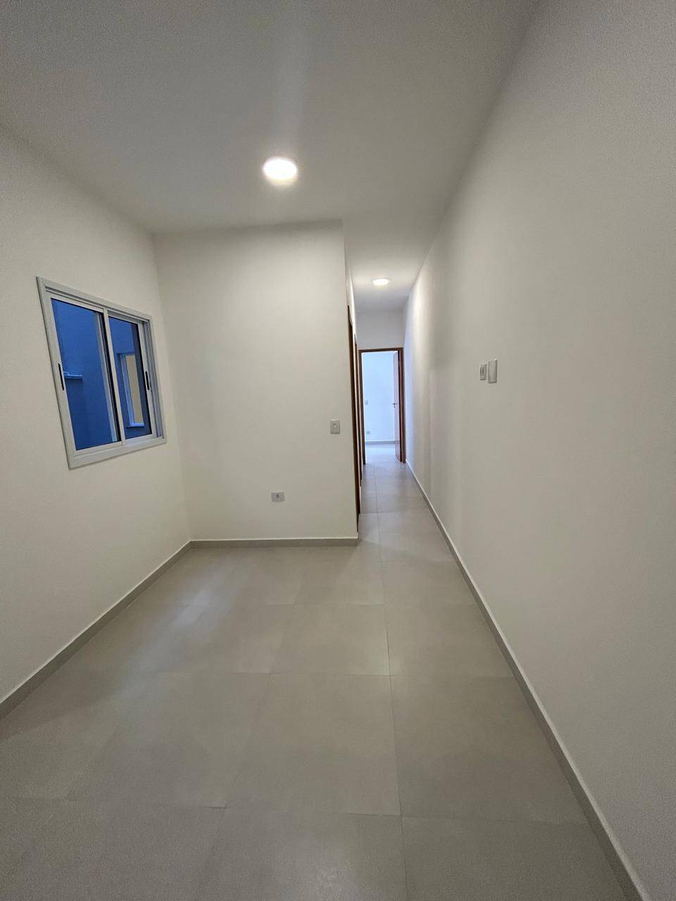 Apartamento à venda com 2 quartos, 46m² - Foto 1