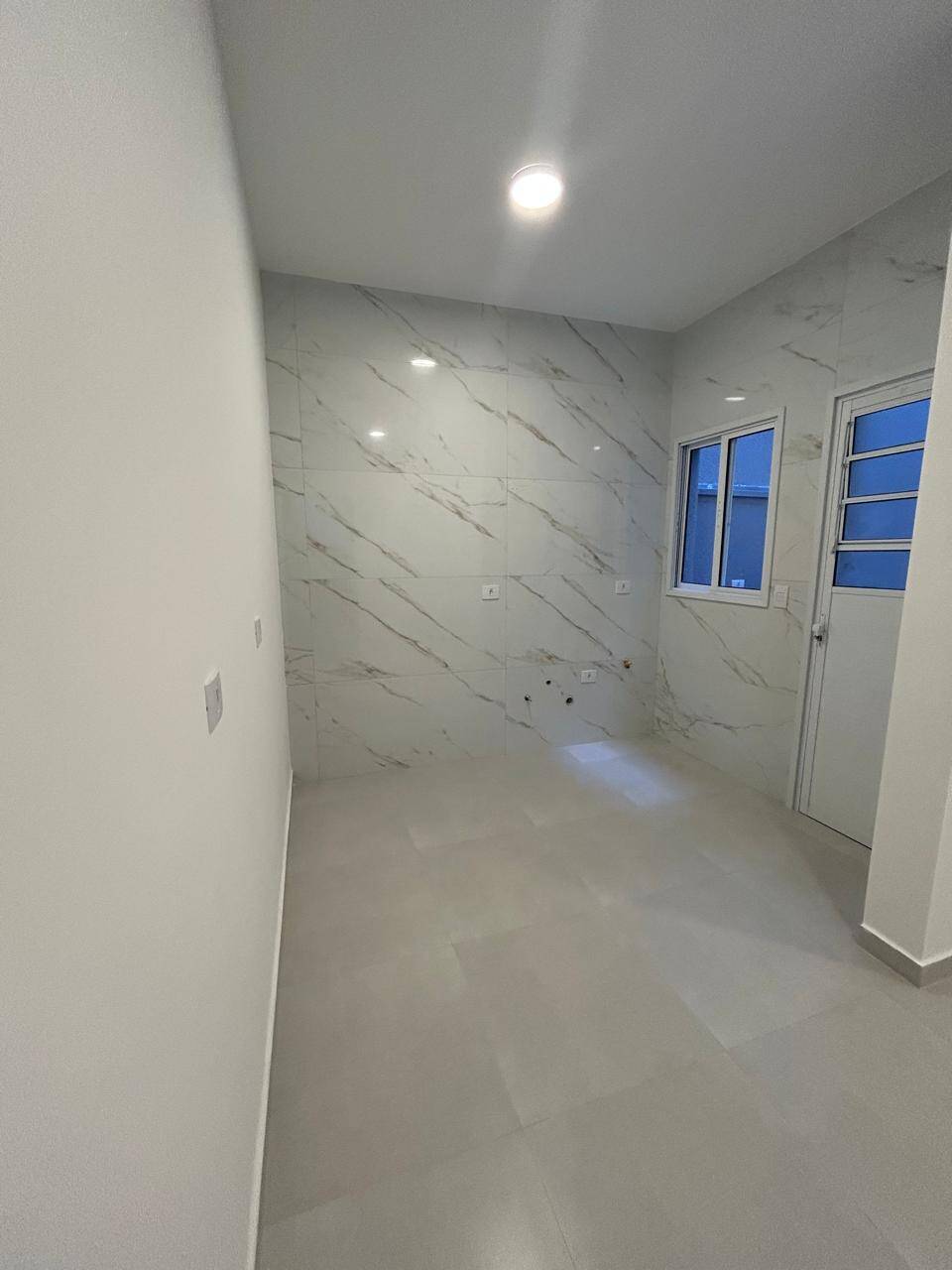 Apartamento à venda com 2 quartos, 93m² - Foto 11