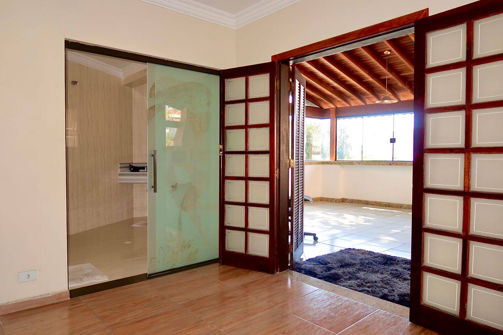 Casa à venda com 3 quartos, 700m² - Foto 21
