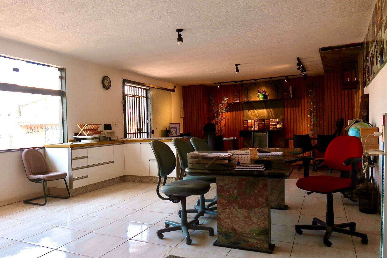 Casa à venda com 3 quartos, 700m² - Foto 24