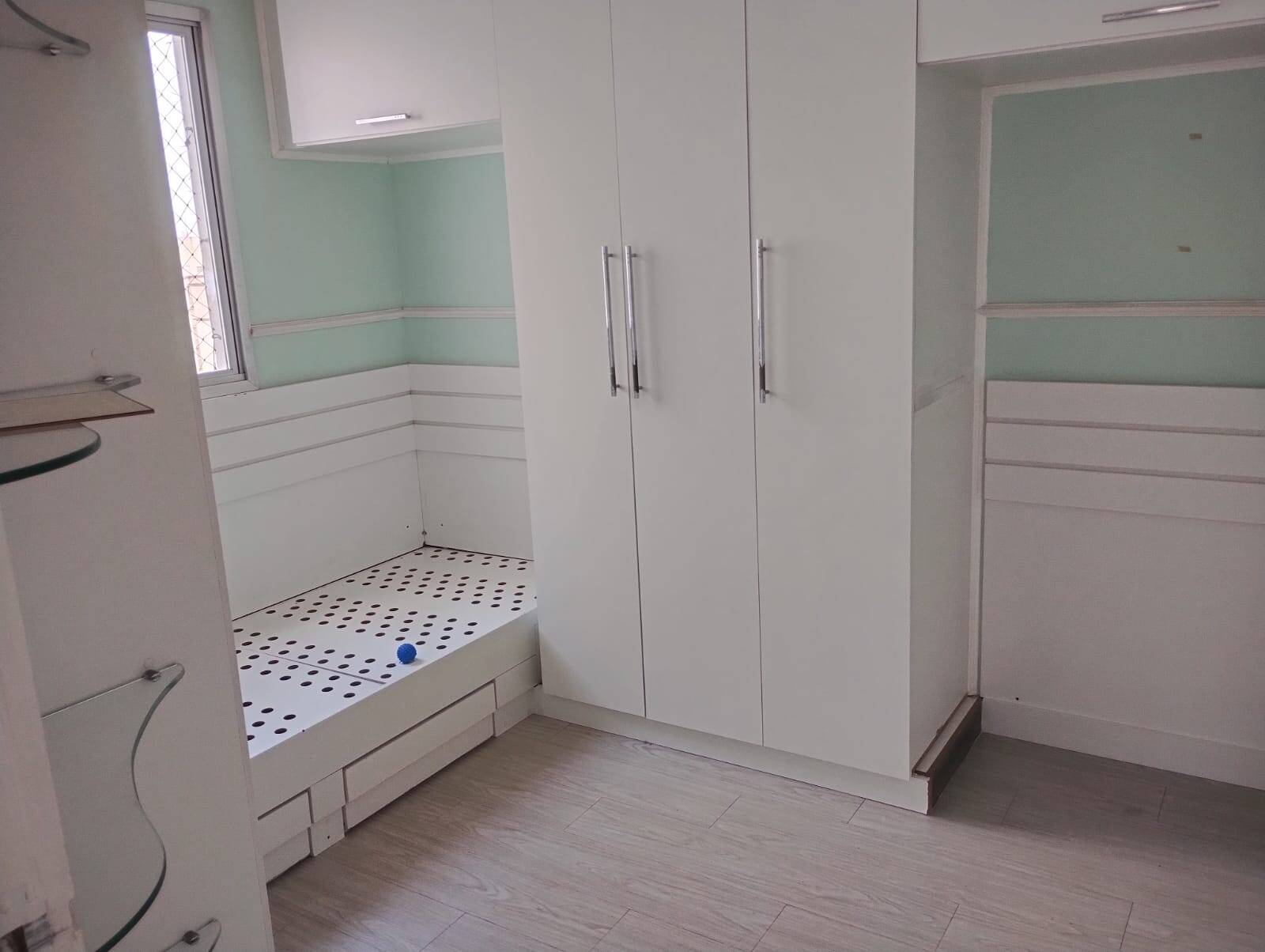 Apartamento à venda com 4 quartos, 180m² - Foto 8