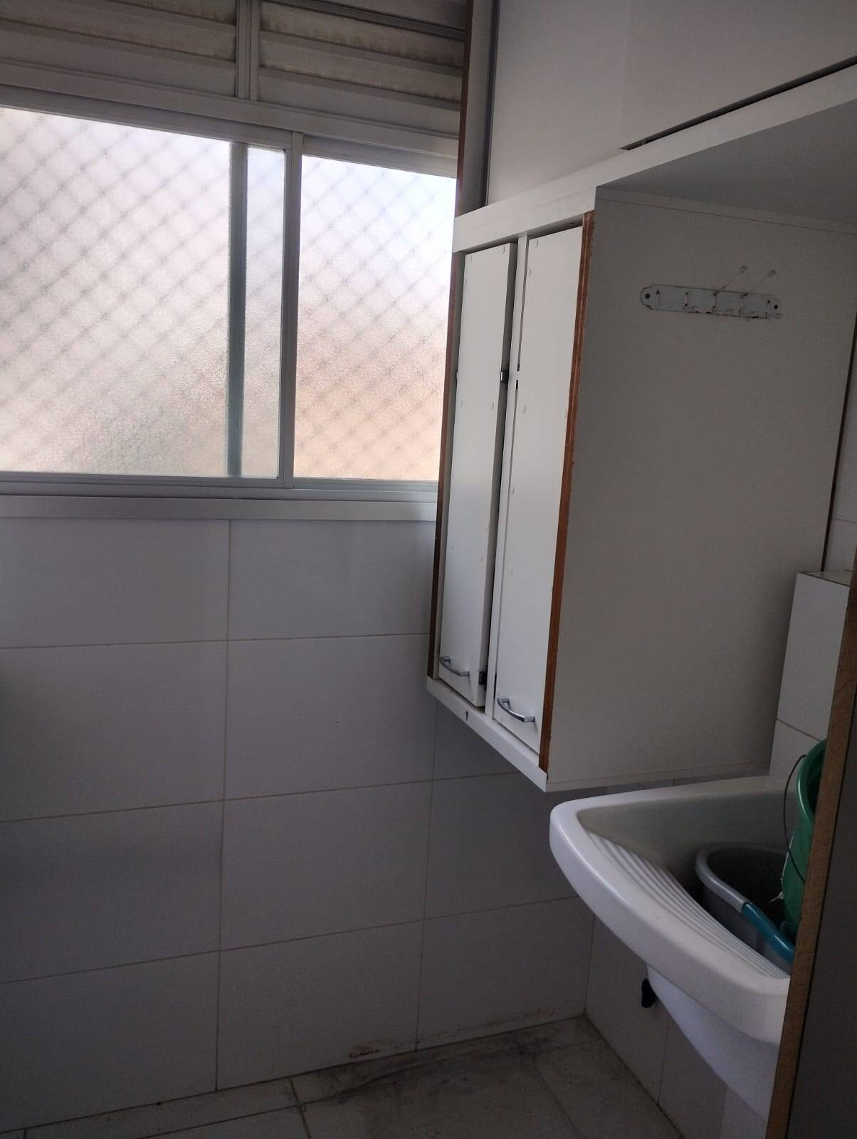 Apartamento à venda com 4 quartos, 180m² - Foto 7