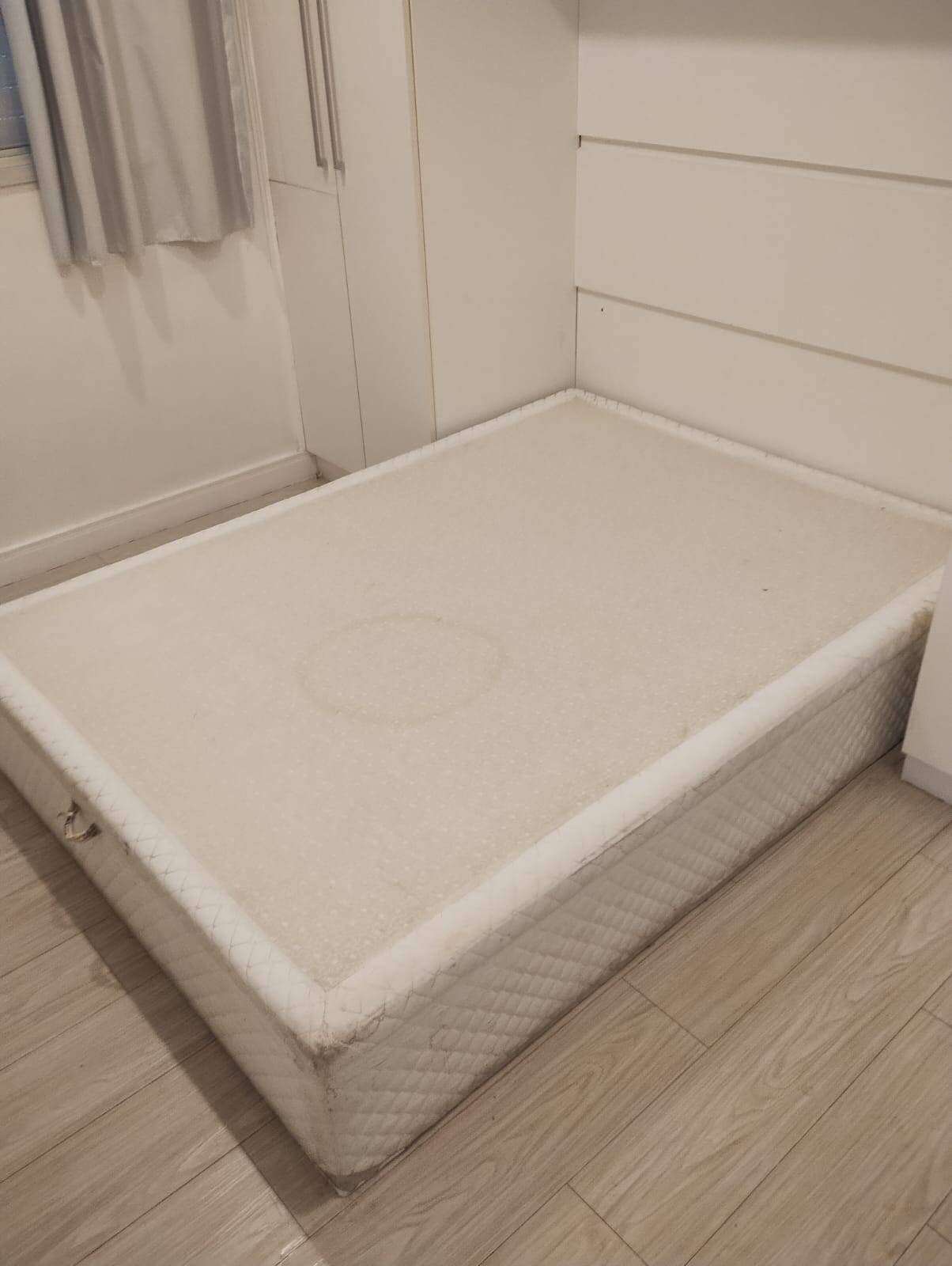 Apartamento à venda com 4 quartos, 180m² - Foto 10