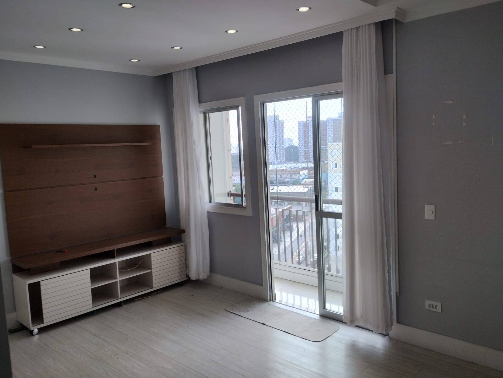 Apartamento à venda com 4 quartos, 180m² - Foto 3