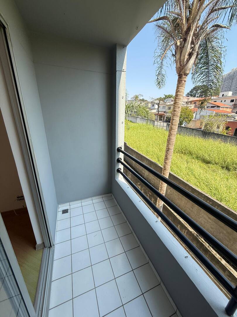 Apartamento à venda com 3 quartos, 71m² - Foto 3