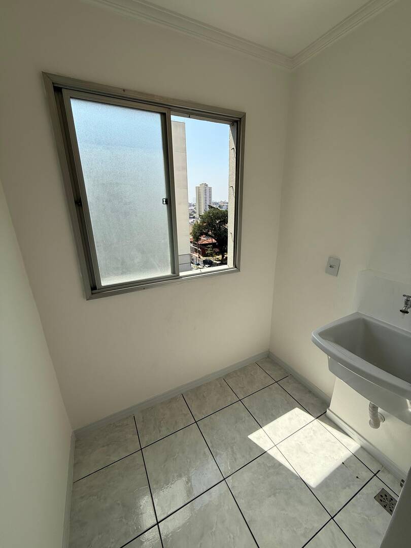 Apartamento à venda com 3 quartos, 71m² - Foto 2