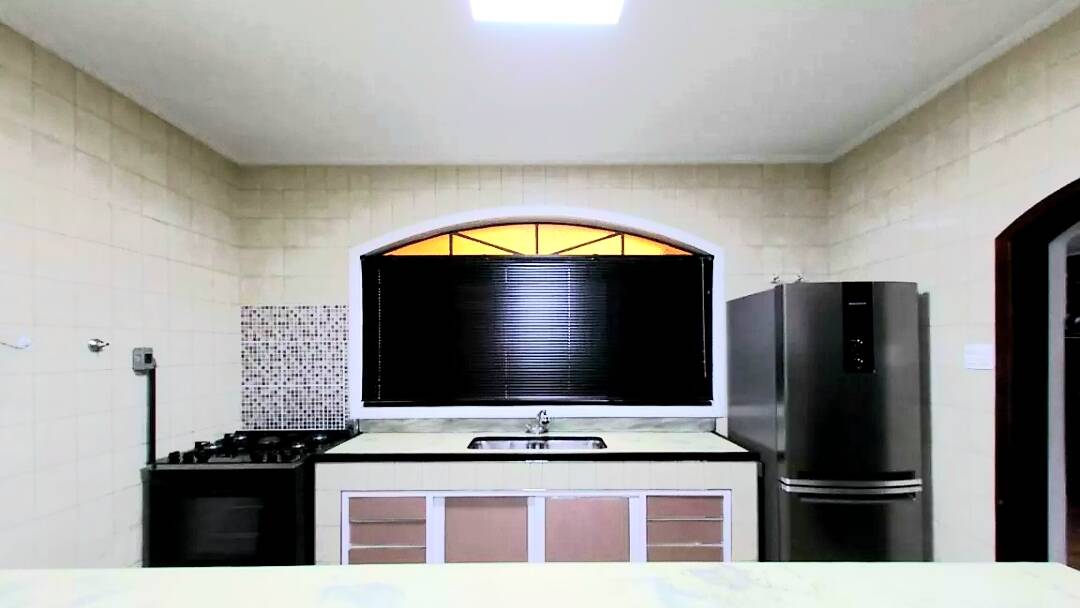 Casa à venda com 3 quartos, 238m² - Foto 10