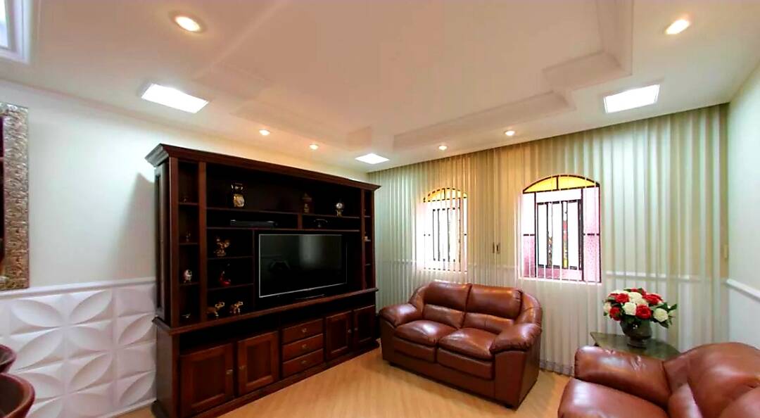 Casa à venda com 3 quartos, 238m² - Foto 3