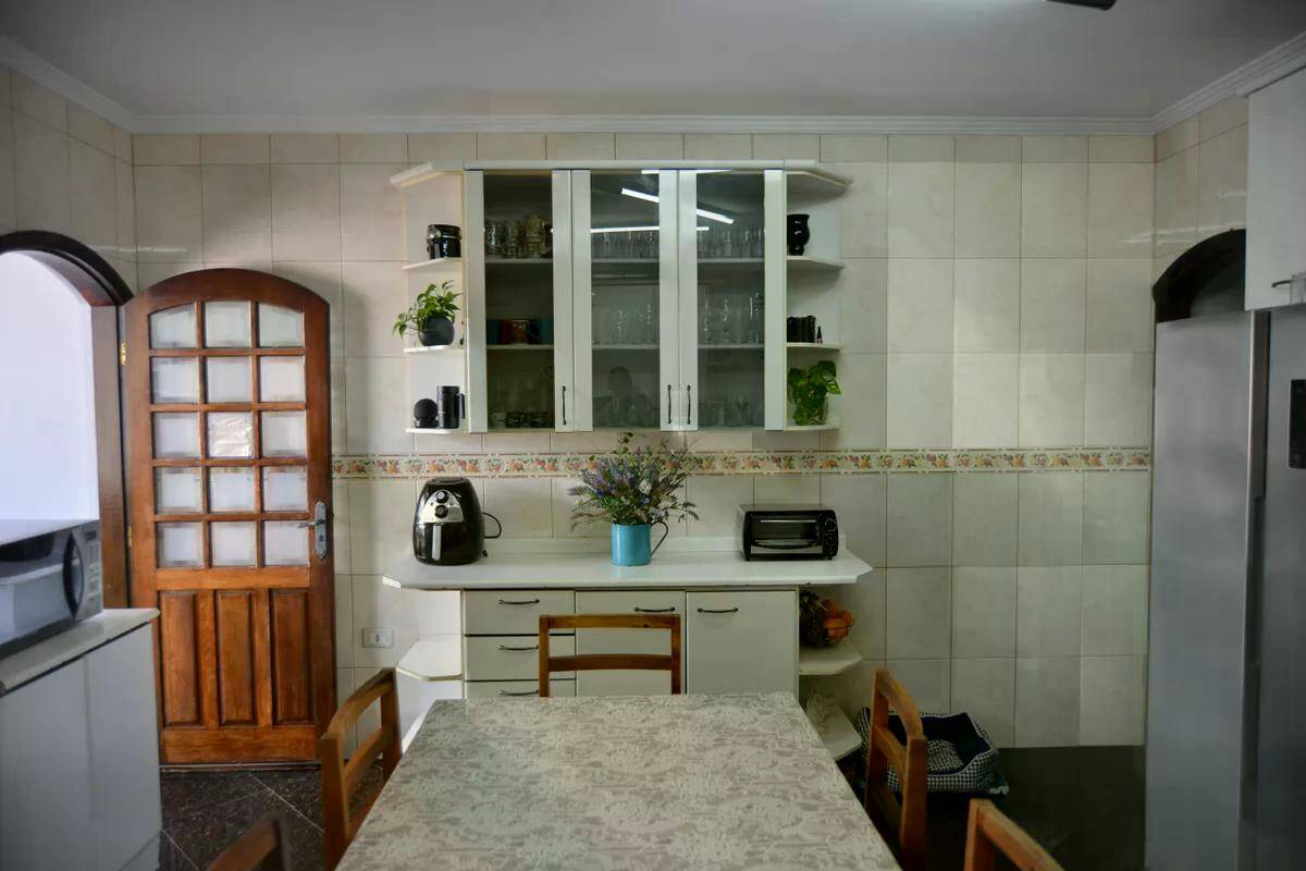 Casa à venda com 4 quartos, 390m² - Foto 10