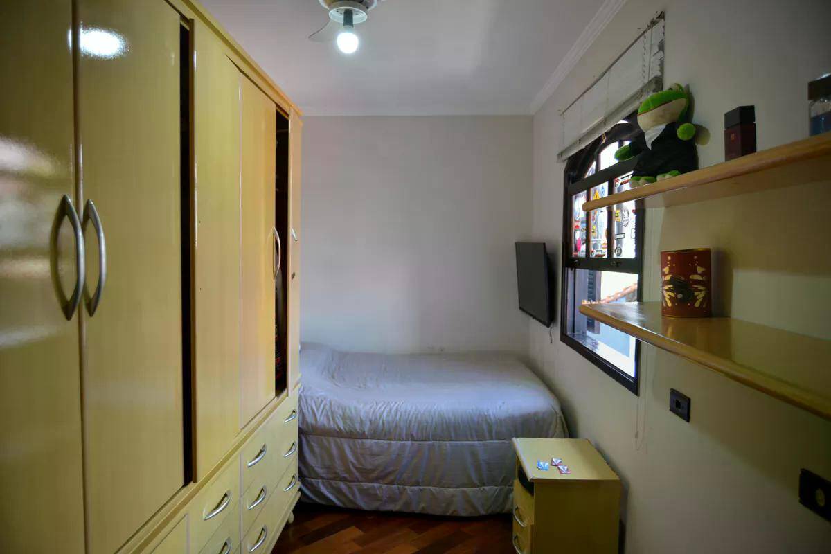 Casa à venda com 4 quartos, 390m² - Foto 16