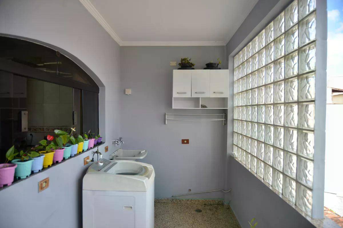 Casa à venda com 4 quartos, 390m² - Foto 69