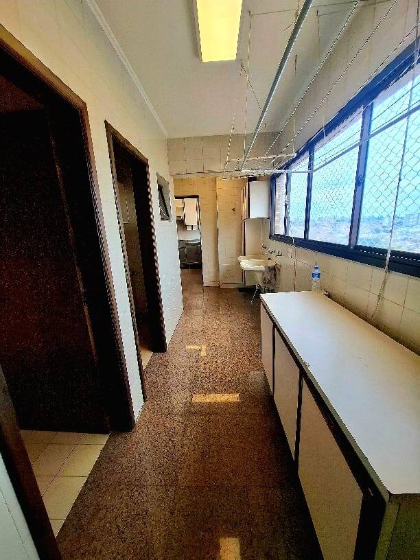 Apartamento, 4 quartos, 196 m² - Foto 4
