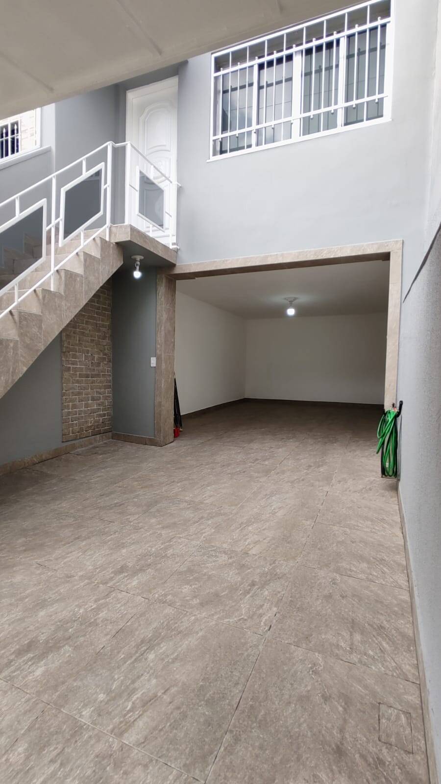 Casa, 4 quartos, 122 m² - Foto 2